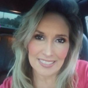 Meet your Posher, Valerie